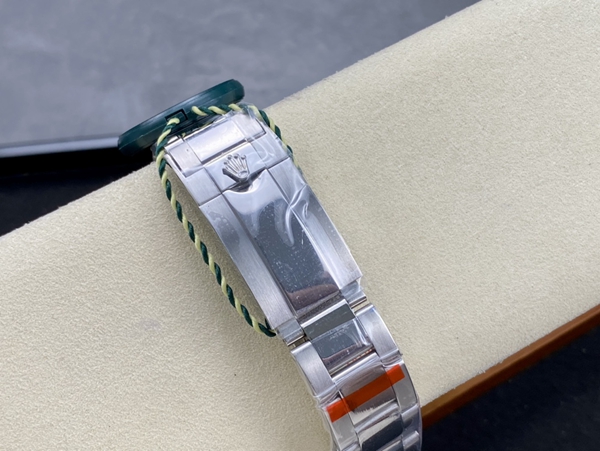 激安ロレックス着用イメージ